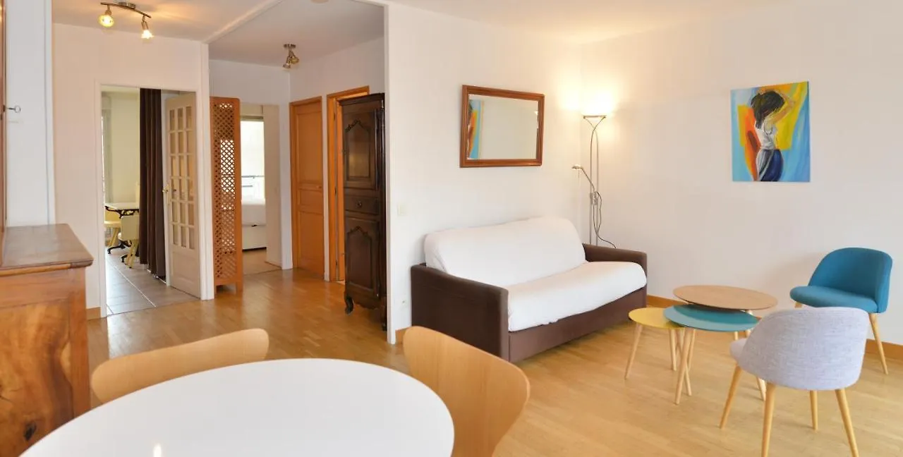 Appart' Say Apartment Lyon France